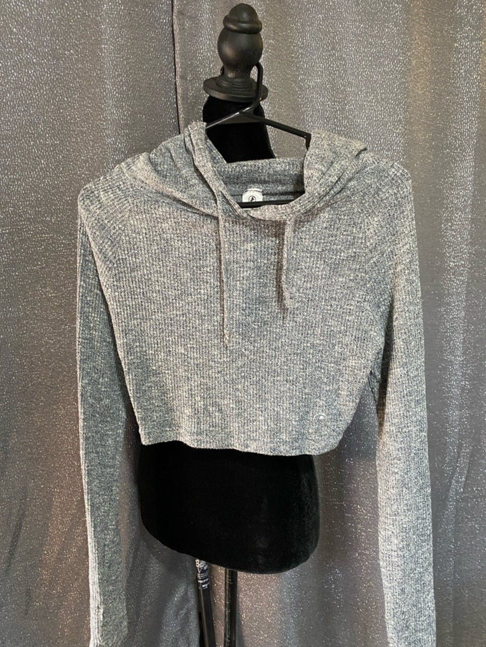 Cropped Hooded Sweatshirt - Gray